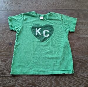 Charlie Hustle Kids Green KC Kansas City Heart T-Shirt Size 10